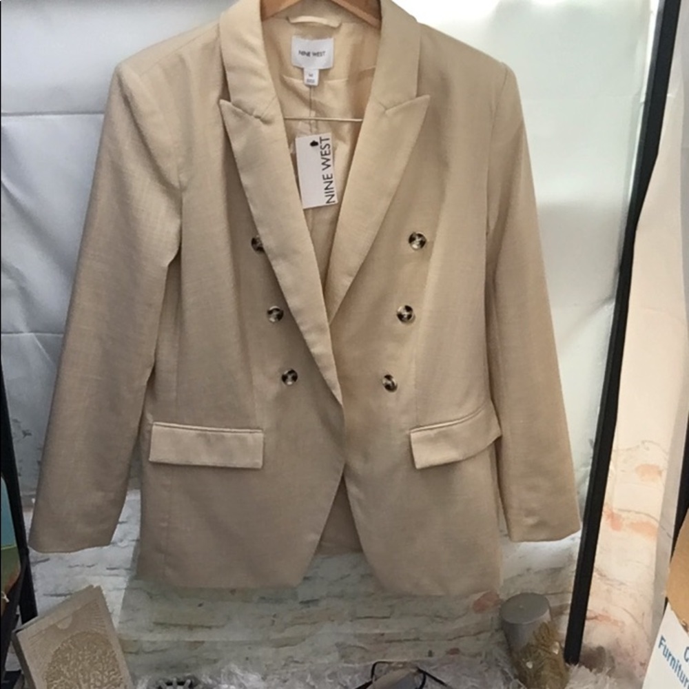 New Nine West Women’s Chic Double Breasted Boxy Career Ready Blazer Jacket